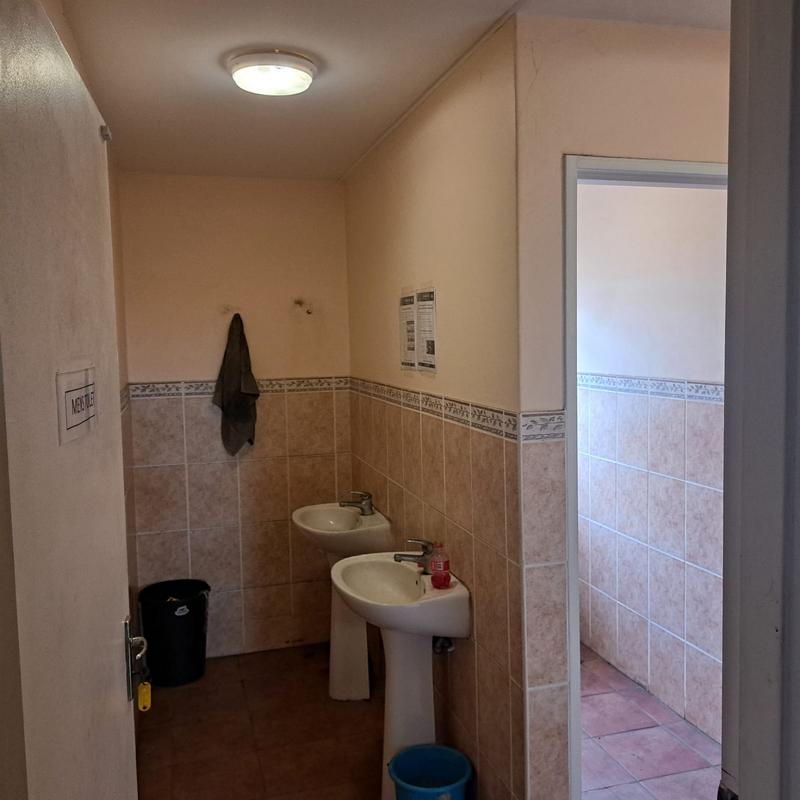 To Let commercial Property for Rent in Greenbushes Eastern Cape